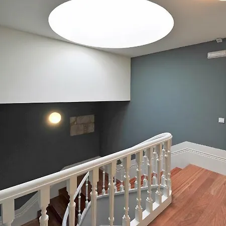 Aaa - Almada Aliados Oporto